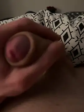 Iconnue online show from April 7, 11:26 pm