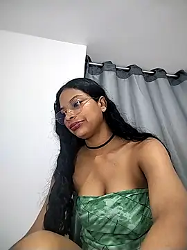 KATALINA SANTANA  online show from March 21, 11:52 pm