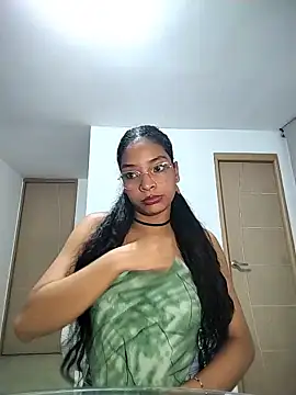 KATALINA SANTANA  online show from May 15, 12:17 am