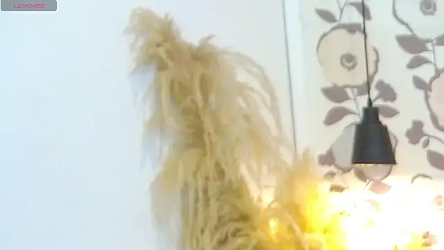 Nicolleth tk online show from January 9, 8:21 pm