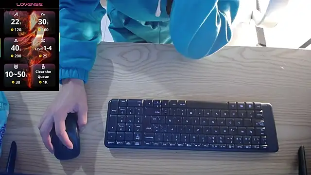 Nicolleth tk online show from March 6, 3:14 am