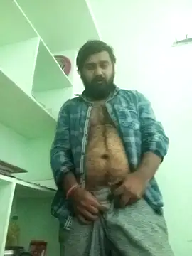 Snapshot of handsomeboy1414 chatting on January 11, 4:39 am handsomeboy1414 online show from January 11, 4:39 am