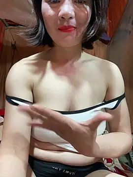 Some-03 online show from April 25, 1:41 pm