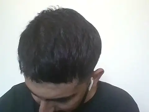 Snapshot of Mateotubbe chatting on January 8, 1:46 pm Mateotubbe online show from January 8, 1:46 pm