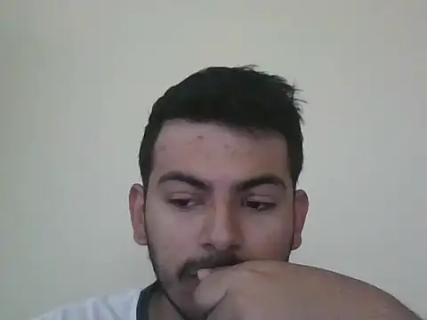 Snapshot of Mateotubbe chatting on March 25, 2:45 pm Mateotubbe online show from March 25, 2:45 pm