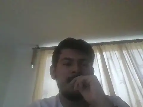 Mateotubbe online show from May 17, 9:33 pm