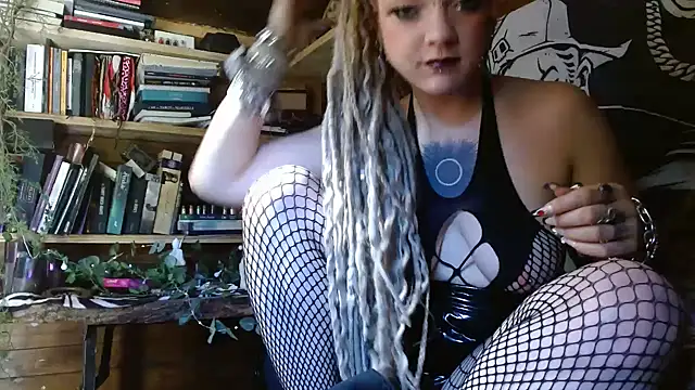 spiralhokkaido23 online show from April 28, 1:49 pm