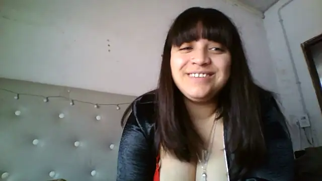 Snapshot of dulce_marrr chatting on May 16, 3:11 pm dulce marrr online show from May 16, 3:11 pm