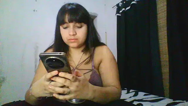 Snapshot of dulce_marrr chatting on May 18, 9:42 pm dulce marrr online show from May 18, 9:42 pm