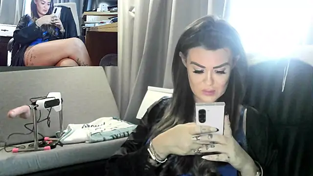 Snapshot of ScottishIvy chatting on February 19, 3:19 pm ScottishIvy online show from February 19, 3:19 pm