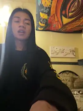 EnviousMaddie online show from May 7, 9:42 pm