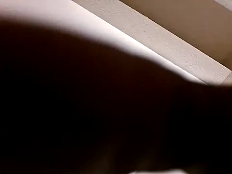 Snapshot of Tyty86866 chatting on February 16, 9:27 am Tyty86866 online show from February 16, 9:27 am