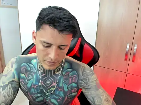 Chrissblack online show from February 16, 2:07 am