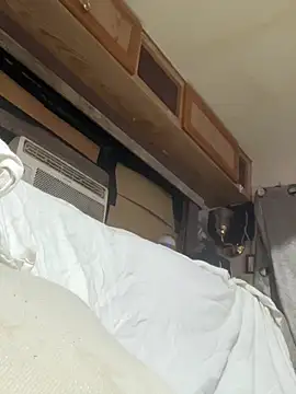 Snapshot of willboy69 chatting on February 16, 8:21 am willboy69 online show from February 16, 8:21 am