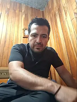 Snapshot of DarkAngel0503 chatting on January 19, 6:39 am DarkAngel0503 online show from January 19, 6:39 am