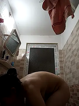 yumyum112 online show from March 30, 11:33 am