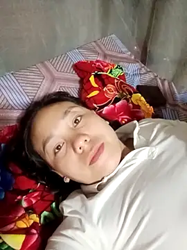 vanvan005 online show from March 3, 12:06 am