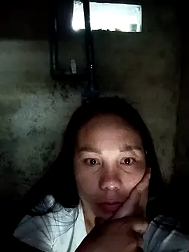 vanvan005 online show from May 14, 10:49 pm