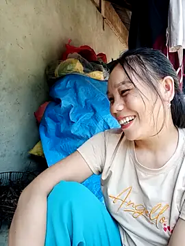 vanvan005 online show from May 15, 11:12 pm