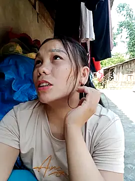 vanvan005 online show from May 16, 12:51 am