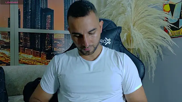 lorenzo walker 1 online show from May 13, 5:32 pm