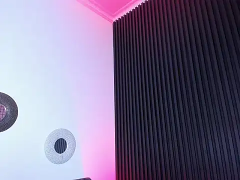 Snapshot of EbonyTanisha chatting on February 18, 7:21 pm EbonyTanisha online show from February 18, 7:21 pm