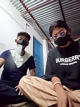 Snapshot of queenneha69 chatting on March 29, 3:34 pm queenneha69 online show from March 29, 3:34 pm