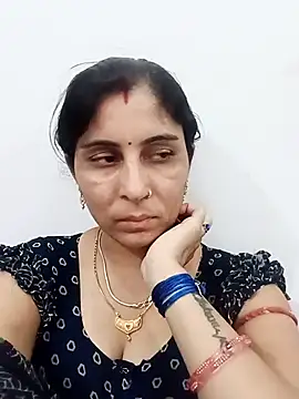 Hot ree85 online show from April 17, 11:46 am