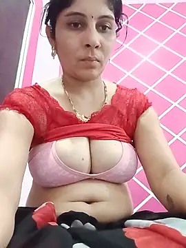 Hot ree85 online show from June 9, 2:50 pm
