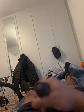 sexysmithbaby online show from February 6, 9:56 am