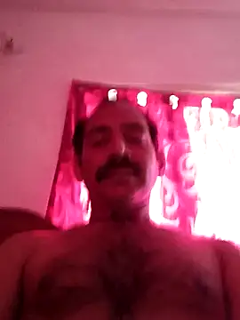 Snapshot of Mdsalu47 chatting on February 8, 8:07 am Mdsalu47 online show from February 8, 8:07 am