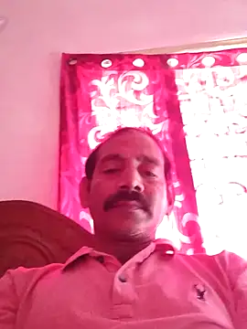 Snapshot of Mdsalu47 chatting on February 9, 8:18 am Mdsalu47 online show from February 9, 8:18 am