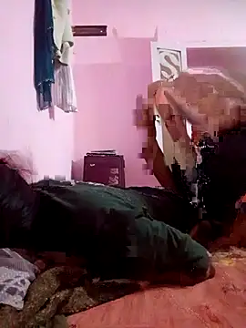 Snapshot of younuck chatting on January 15, 6:33 pm younuck online show from January 15, 6:33 pm