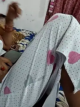 Snapshot of Night-Couple2 chatting on March 7, 8:22 am Night-Couple2 online show from March 7, 8:22 am