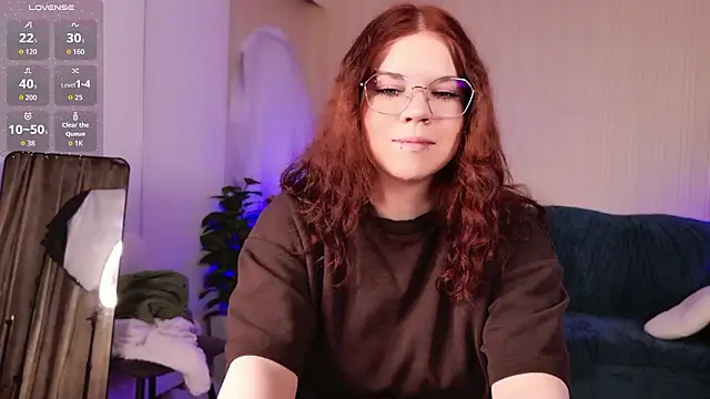 A Lot of Bunny online show from February 14, 10:01 am