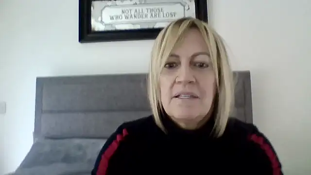 Snapshot of Milfshake227 chatting on March 9, 4:22 pm Milfshake227 online show from March 9, 4:22 pm