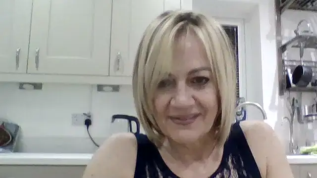 Snapshot of Milfshake227 chatting on March 19, 7:18 pm Milfshake227 online show from March 19, 7:18 pm