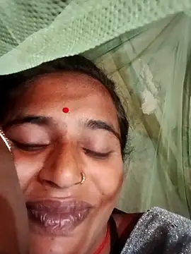 Jan 692 online show from March 11, 9:43 pm