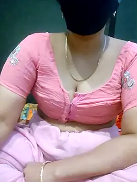 Snapshot of Tamilfathi chatting on February 12, 12:22 pm Tamilfathi online show from February 12, 12:22 pm