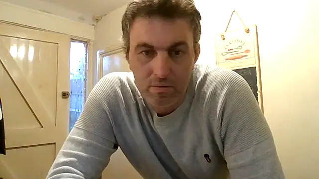 Hakfin666 online show from May 1, 7:07 pm