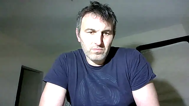 Hakfin666 online show from May 8, 7:19 pm