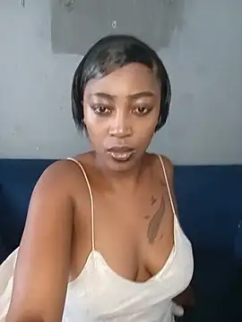 CocoButterxox online show from June 11, 9:51 am