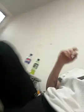 ravenryx online show from March 10, 3:28 pm