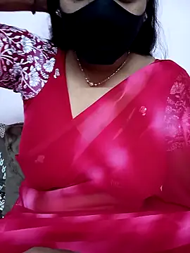 Snapshot of Ammu14399 chatting on April 6, 7:09 am Ammu14399 online show from April 6, 7:09 am