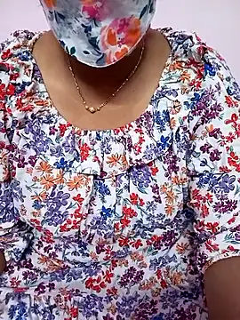 Snapshot of Ammu14399 chatting on May 8, 6:24 pm Ammu14399 online show from May 8, 6:24 pm