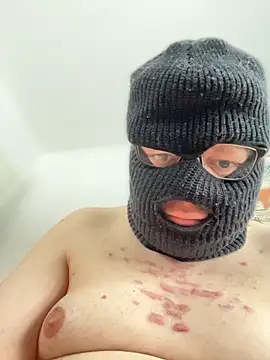 Snapshot of Herr_Snusk chatting on February 3, 2:22 pm Herr Snusk online show from February 3, 2:22 pm