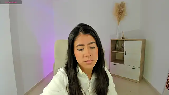 Sussan Monroe online show from February 13, 8:54 am