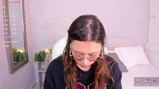 Snapshot of lanna_18_ chatting on June 23, 11:52 am lanna 18 online show from June 23, 11:52 am