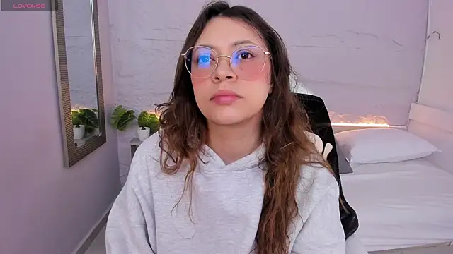 Snapshot of lanna_18_ chatting on June 24, 11:42 am lanna 18 online show from June 24, 11:42 am