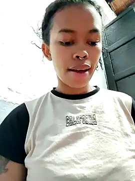 shenna brunette online show from March 6, 2:57 pm